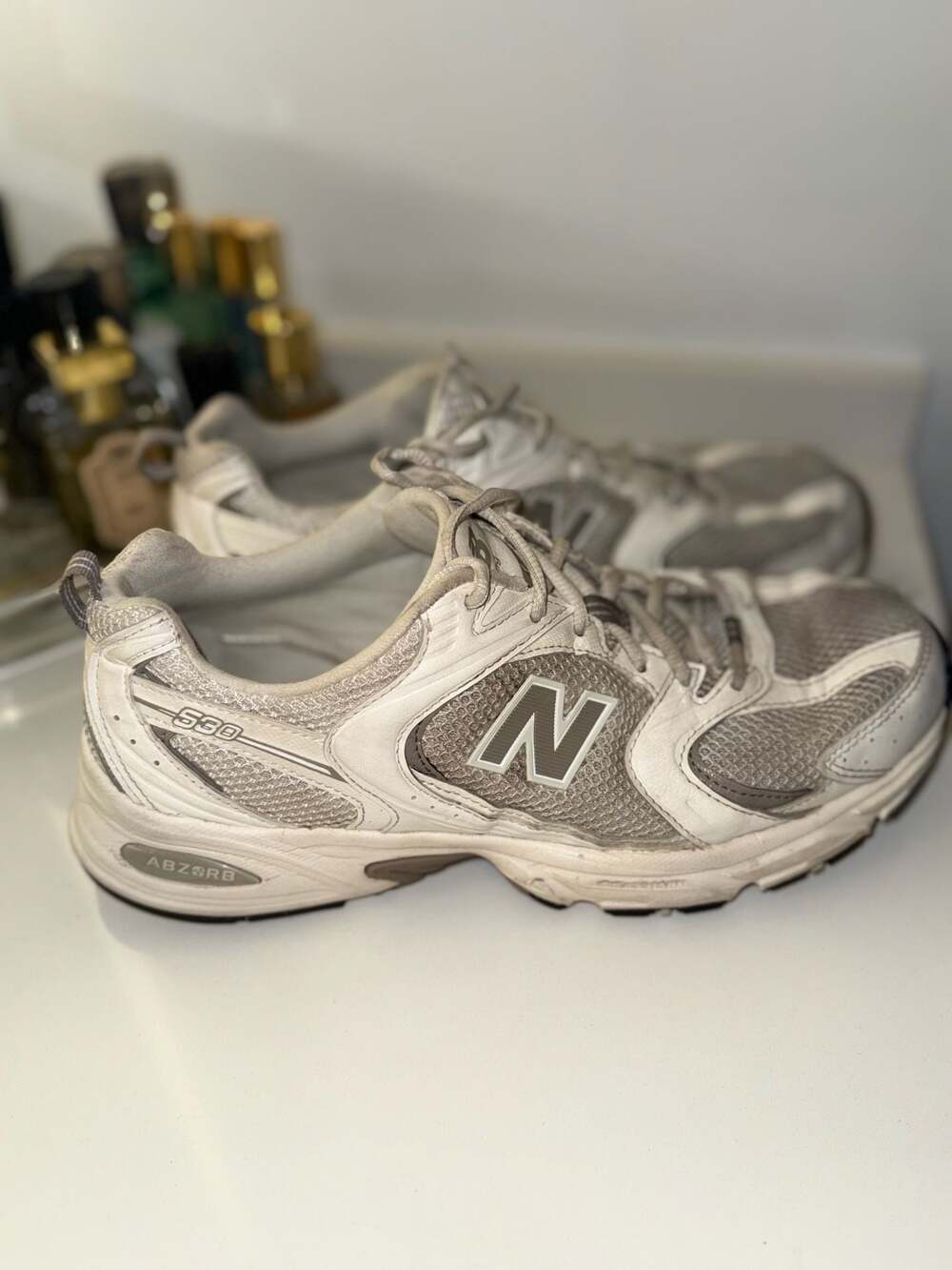 New Balance 530 White Silver Metallic Running Shoes Size 10 US Men